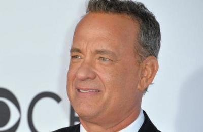 El mensaje de Tom Hanks a quienes insisten en no ocupar mascarillas - C9N