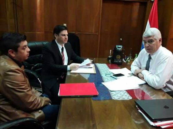 Piti se reunió con el Ministro de Obras Públicas - Campo 9 Noticias