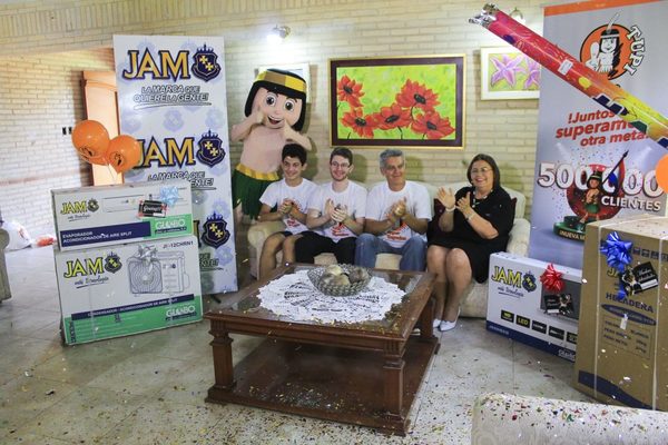 Tupí llegó al cliente número 500 mil