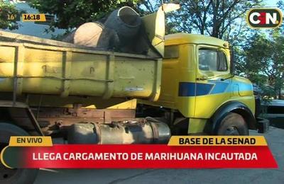 Llega cargamento de marihuana incautada a sede de la SENAD - C9N