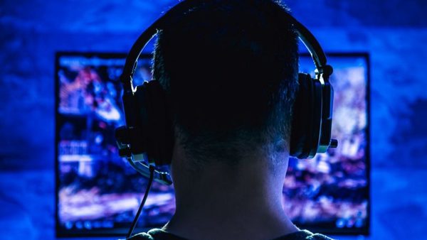 Modificarán proyecto sobre E-sport como actividad deportiva