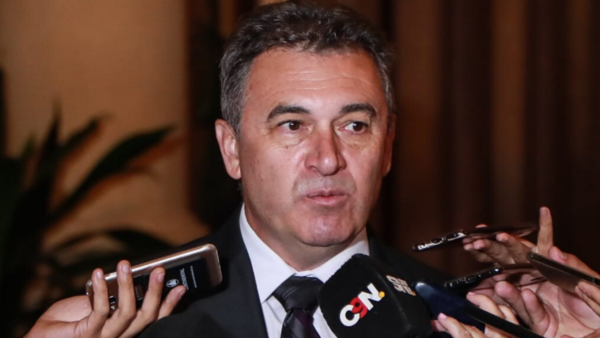 Interpelarán a Villordo tras sobrefacturaciones en la ANDE