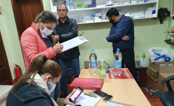 HOY / Arma hallada en Tacumbú habría sido regalo de un preso al director