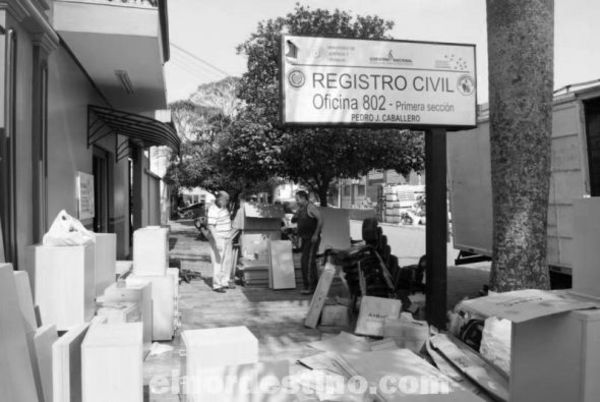 Registro del Estado Civil entrega mobiliarios a todas las oficinas registrales del departamento de Amambay