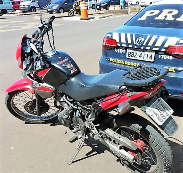 Mas una moto recuperada y un paraguayo detenido