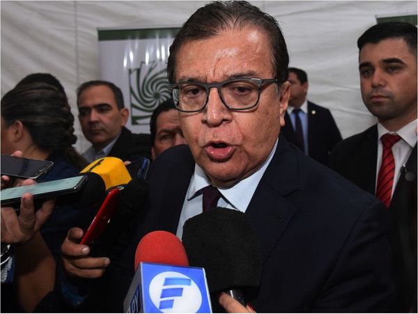 Anillo de Nicanor también se enriqueció y acomodó en EBY