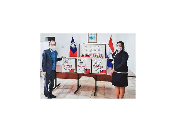 Tapabocas para compatriotas en la provincia de Misiones