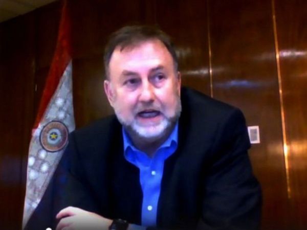 Ministro destaca previsión de rebote hecha por el FMI