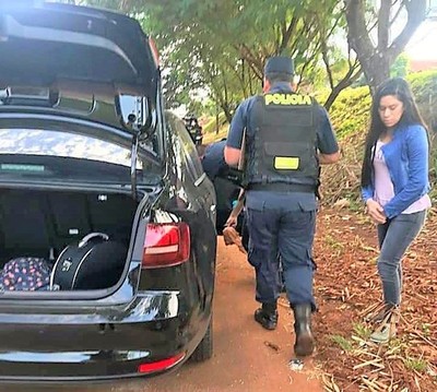 Policías sabían que mujer transportaba US$ 150 mil
