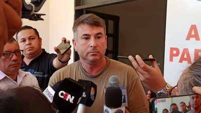 Denuncian al capitán de navío de Alto Paraná por permitir el contrabando en la frontera » Ñanduti