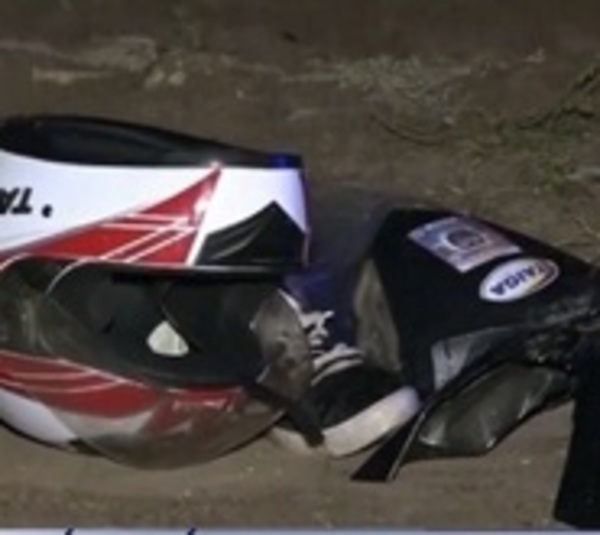 Conductor se da a la fuga tras atropellar a motociclista - Paraguay.com