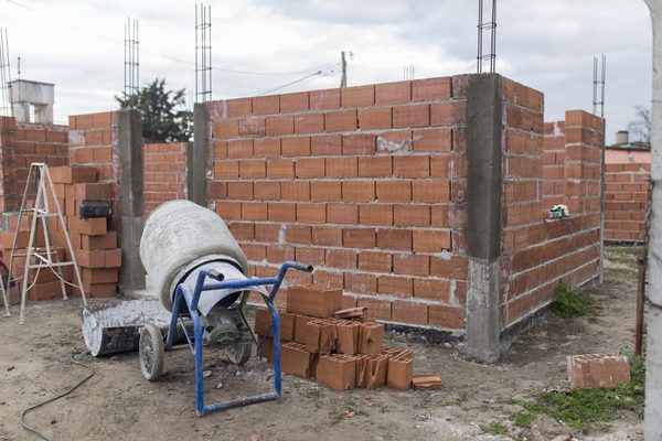 La banca privada no está interesada en créditos hipotecarios, según Capadei · Radio Monumental 1080 AM