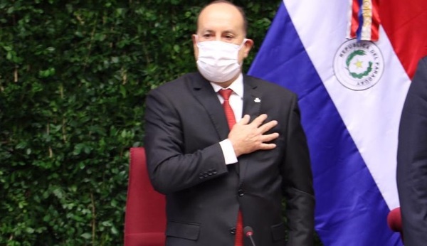 Senado estudiará hoy proyecto que recorta gastos superfluos