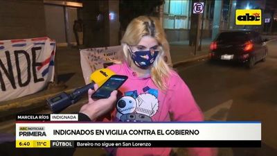 Indignados, en vigilia contra el gobierno - ABC Noticias - ABC Color