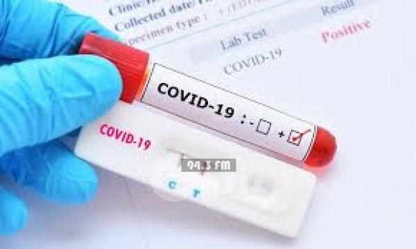 Más de 100 personas van a cuarentena tras casos positivos de COVID-19 en Central