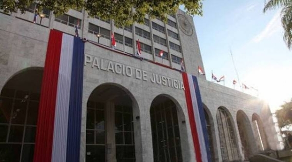 HOY / Denuncian actuar prepotente de una oficial: “a la salida vas a ver”