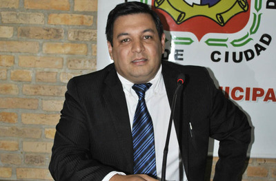Concejal de CDE COBARDE y HARAGAN