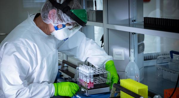 Ciudad del Este recién ahora contará con laboratorio para procesar muestras y encima con dinero privado