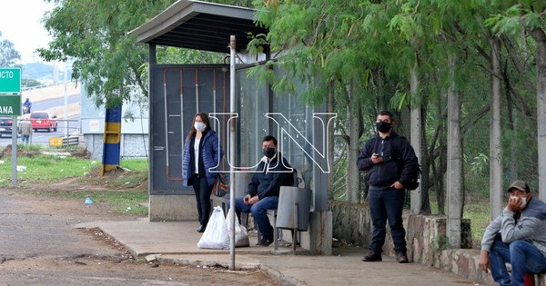 Golpe al ciudadano: Rechazan propuesta para trasladar pasajeros en vehículos particulares