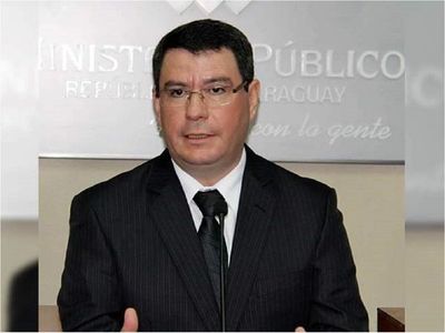 Hurtan gallinas y patos de un fiscal en Caazapá