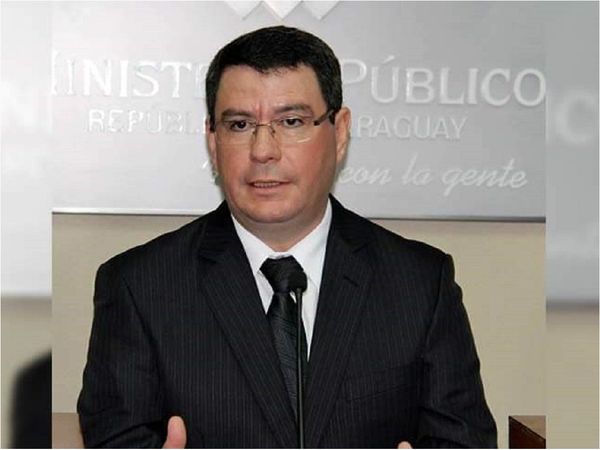 Hurtan gallinas y patos de un fiscal en Caazapá