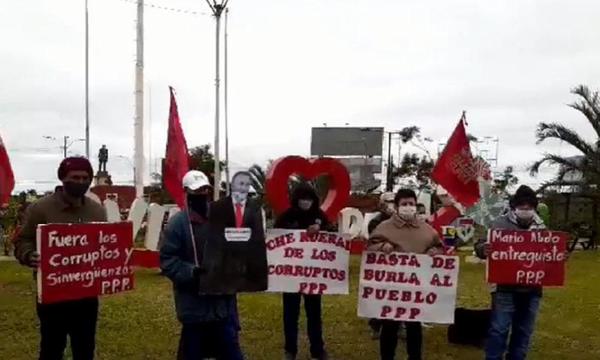 Realizan movilización contra el gobierno de Marito en Coronel Oviedo – Prensa 5