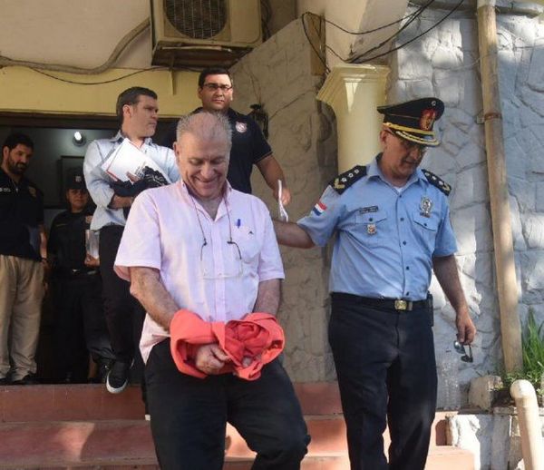 JUEZ ORDENA ENAJENACIÓN DE BIENES Y EMBARGO DE USD 87 MILLONES PARA RAMÓN GONZÁLEZ DAHER Y SU HIJO