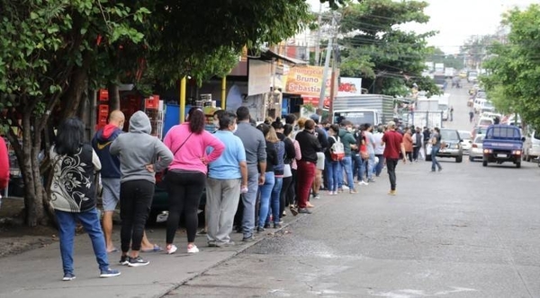 HOY / IPS prepara la tercera tanda de subsidio a trabajadores suspendidos