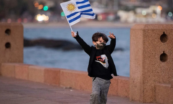 Uruguay vuelve a la normalidad con el regreso a clases