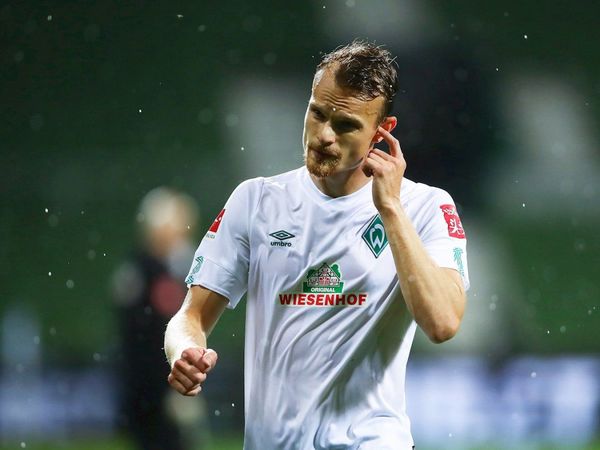 Werder Bremen prolonga su calvario y se jugará la permanencia en la vuelta