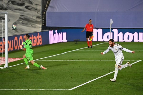 Real Madrid no falla y aumenta su ventaja en la cima