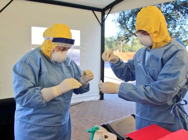 APF activa protocolo médico ante caso de Covid positivo