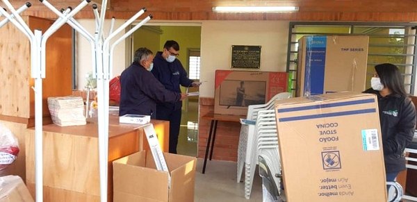 Equipan hospital en pandemia | Crónica