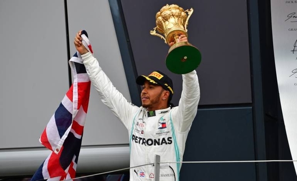 HOY / F1: Hamilton apunta al "Kaiser" en el Mundial del COVID-19