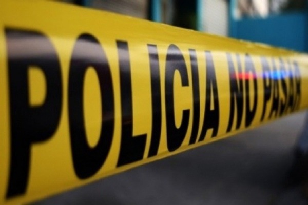 Policía asesina a cinco miembros de su familia y luego se autoelimina · Radio Monumental 1080 AM