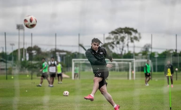 HOY / Los equipos entran en calor con amistosos