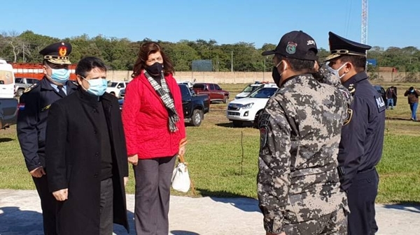 HOY / Acevedo dice que cuidan la salud mental de los policías