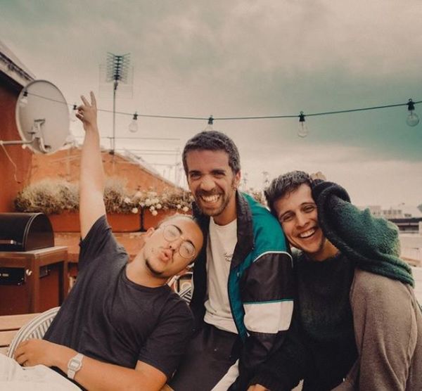Trío español Stay Homas tocará en América Latina sus canciones del confinamiento - Música - ABC Color