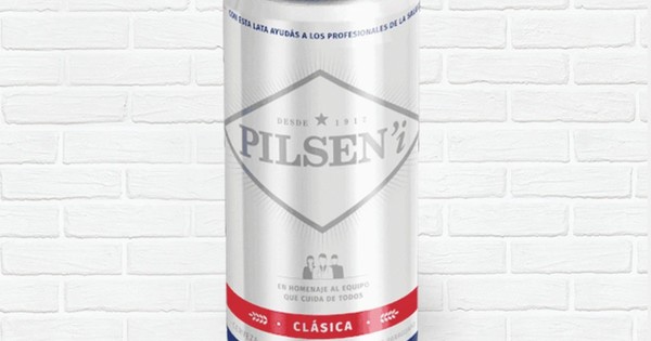 Pilsen lanza edición limitada en homenaje a los profesionales de la salud