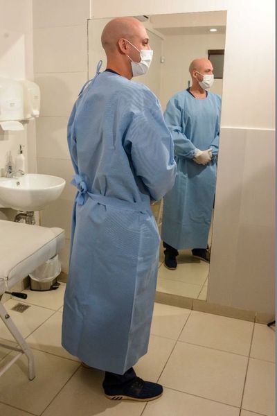 Alistan pliego para compras de batas hospitalarias de confección nacional - Nacionales - ABC Color
