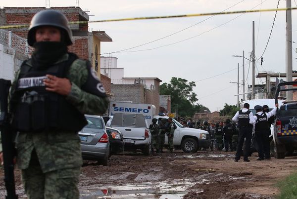 Aumenta a 27 número de víctimas de masacre en México - Mundo - ABC Color