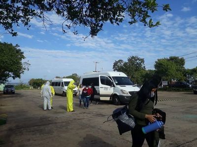 Itapúa: trasladan a pacientes COVID-19 positivo a albergue del Infona - Nacionales - ABC Color