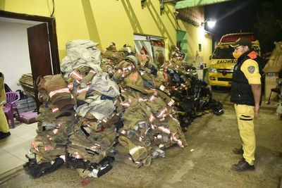 Bomberos retiraron donación proveniente de Kansas, tras varias semanas - Nacionales - ABC Color