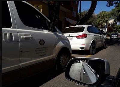 Rosetti, en auto de G. 500 millones - Política - ABC Color