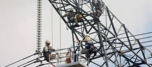 Cuestionan importación de torres para obras locales - Economía - ABC Color