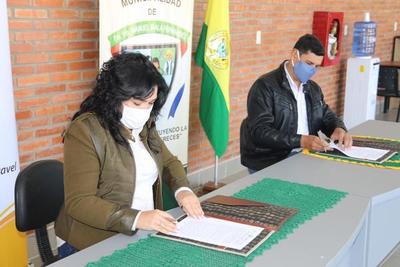 Municipio De Irala Fernández, Recibe Centro De Información Turística