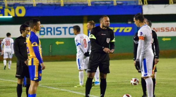 Volvió el fútbol con empate en el Feliciano Cáceres