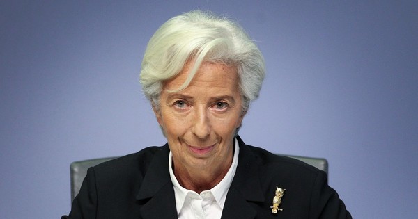La crisis del COVID-19 va “a cambiar profundamente” nuestras economías, según Christine Lagarde