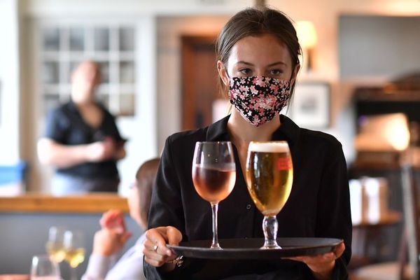 “Vayan al restaurante” para salvar empleos, pide el gobierno británico - Mundo - ABC Color
