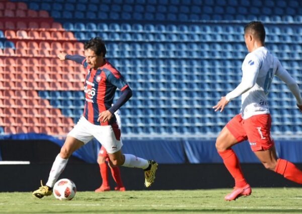 Así formó Cerro en el amistoso ante Nacional